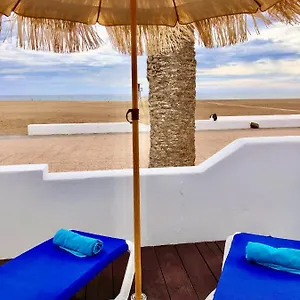 Luxury Sea Front Iii Apartamento